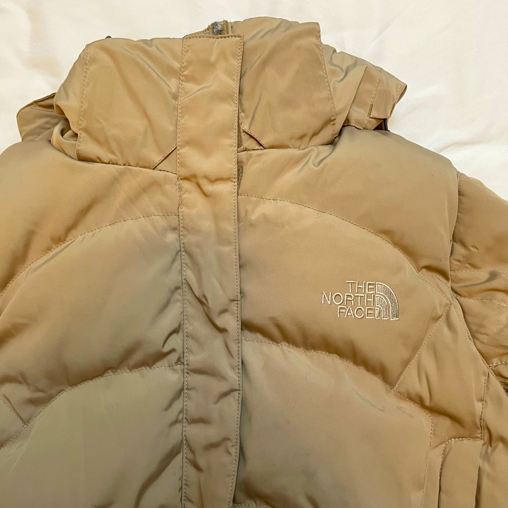 North face beige winter jacket